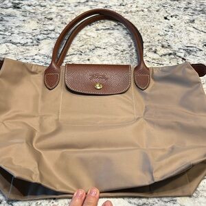 Longchamp medium tote